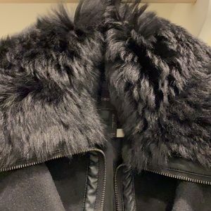 BCBG MAX AZRIA Black Coat - XXS - mob wife vibe